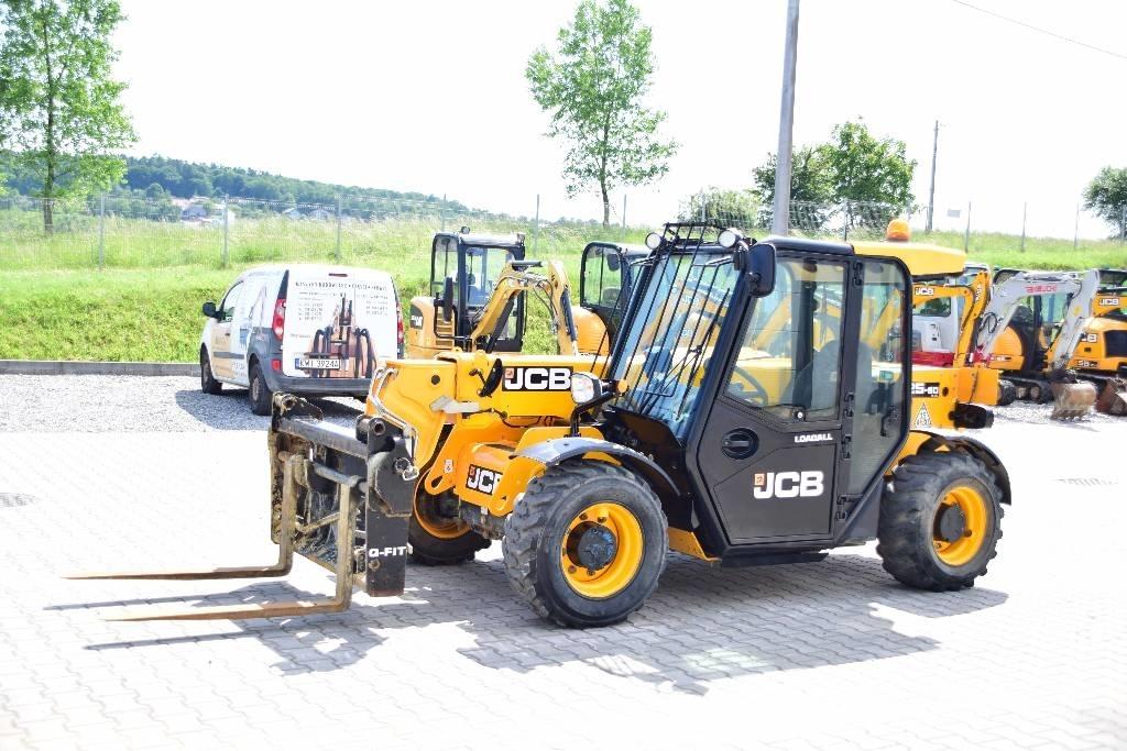 JCB 525-60 HiVIZ Telescopic Handlers