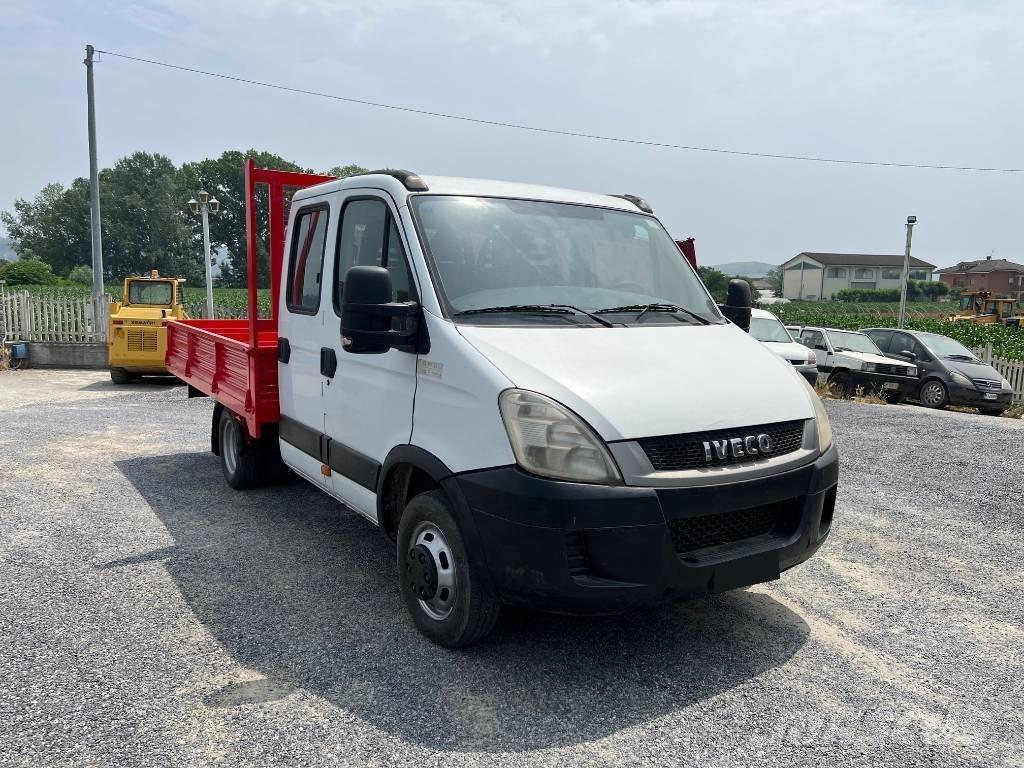Iveco Daily 35-110 Box trucks