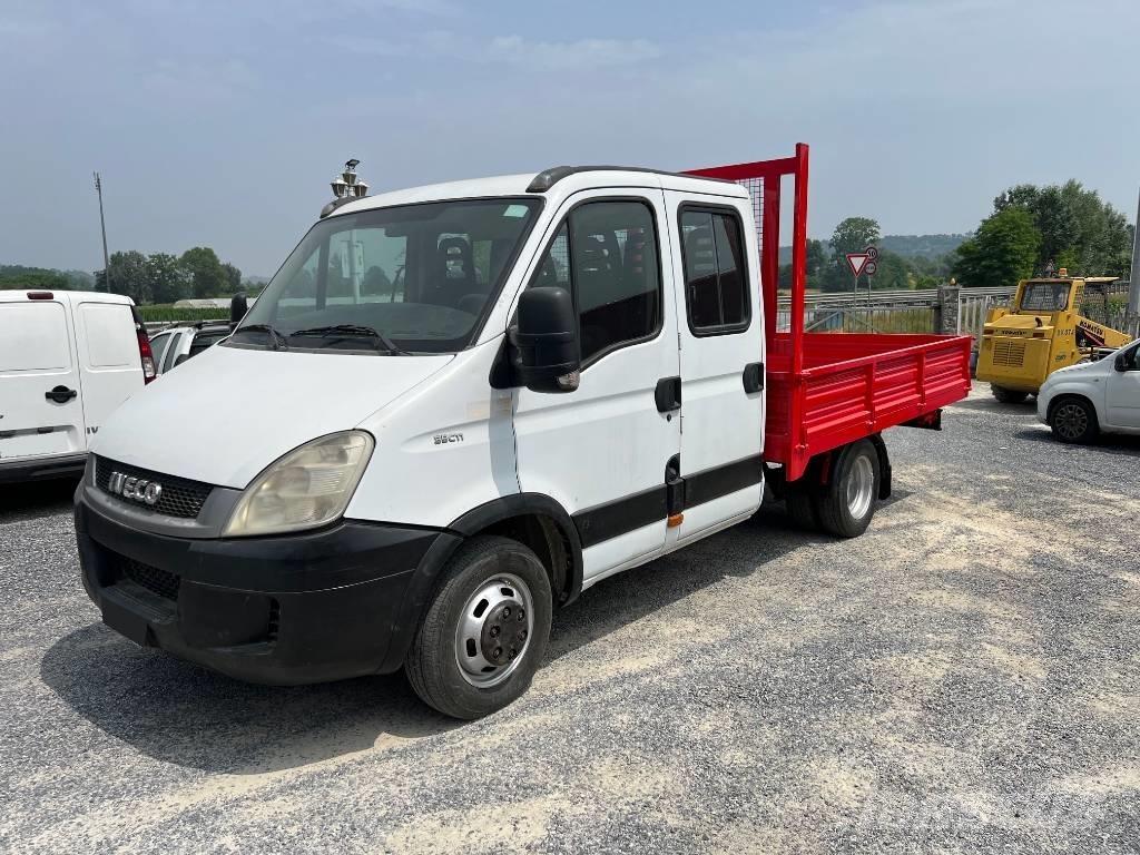 Iveco Daily 35-110 Box trucks