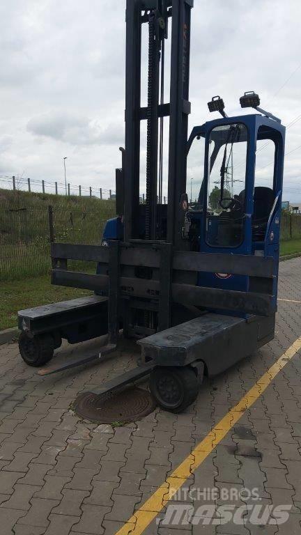 Hubtex DQ 30 G Side Loaders
