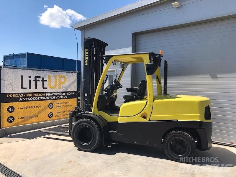 Hyster 5.5 FT Diesel Forklifts