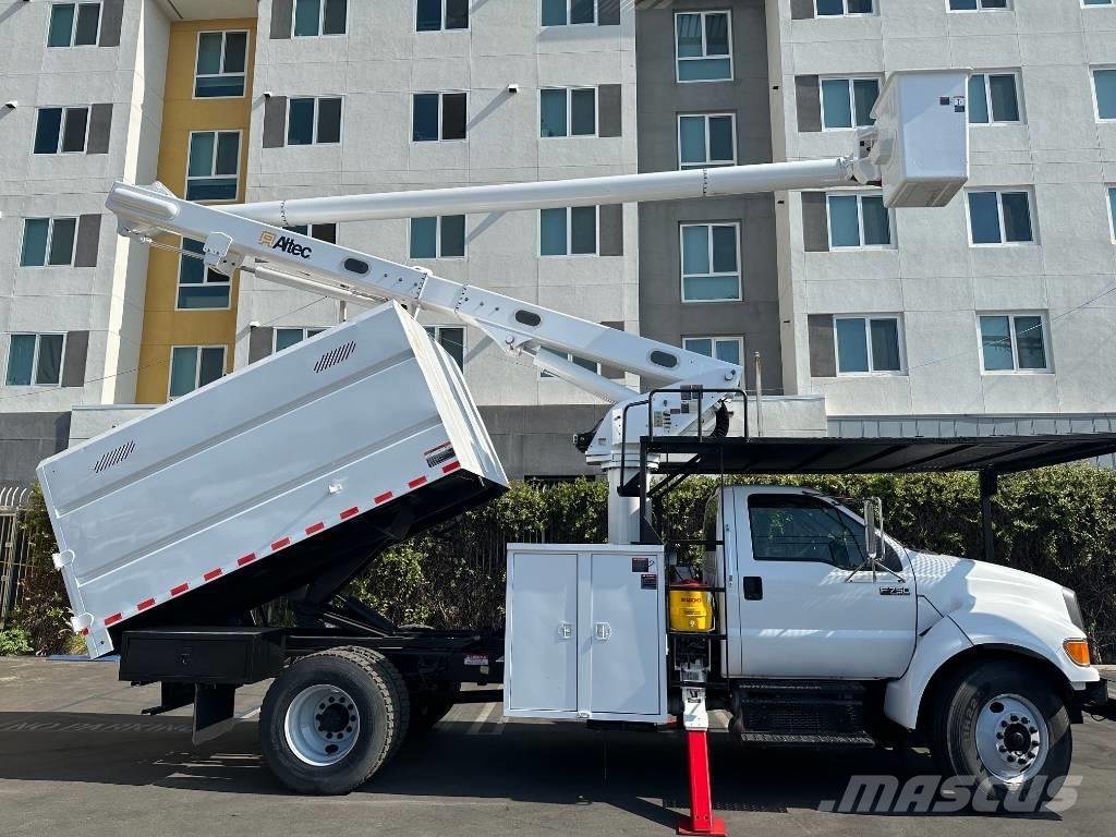 Ford F 750 SD Farm Equipment - Others