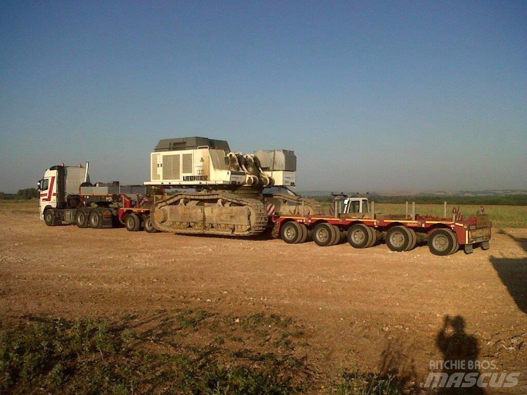 Liebherr 984 C Long / High Reach excavators