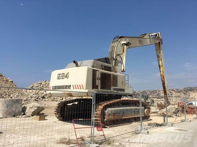 Liebherr 984 C Long / High Reach excavators