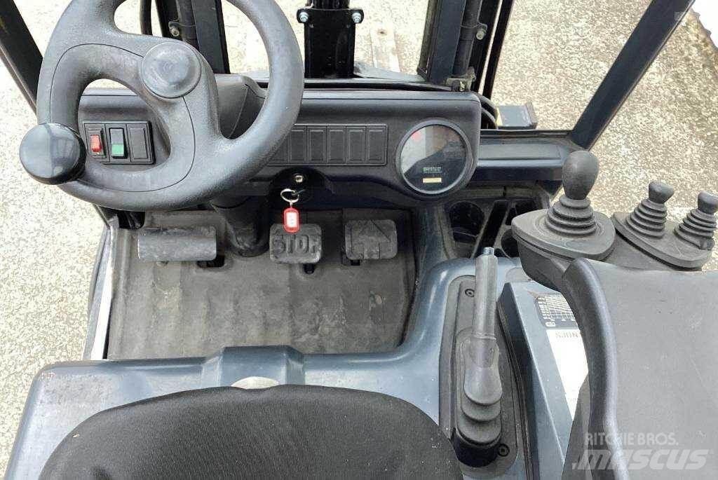 Linde E 18 C Electric Forklifts