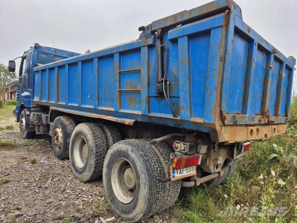 Sisu E14 Dump Trucks