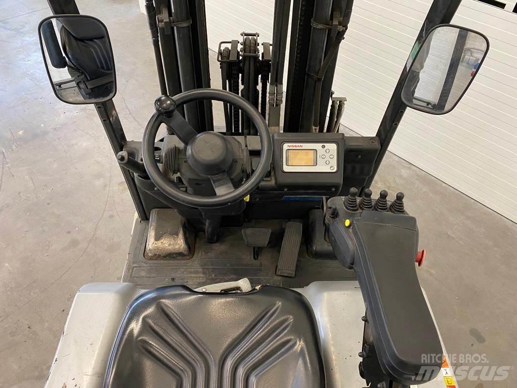 Nissan G1N1L20Q Electric Forklifts