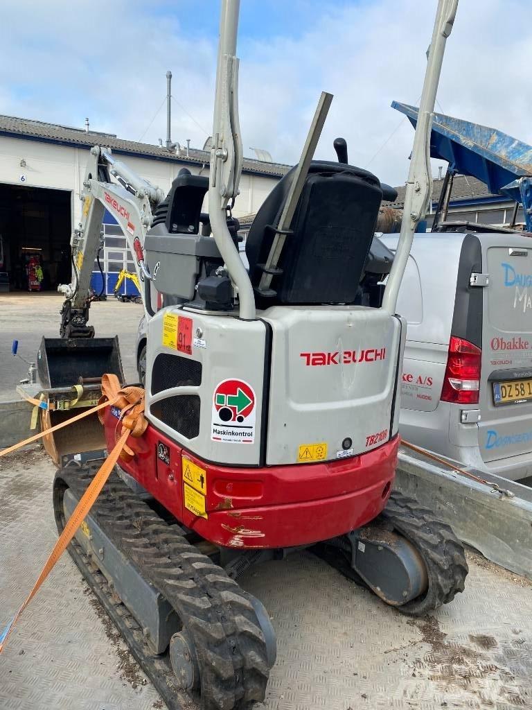 Takeuchi TB 210 Mini Excavators <7t (Mini Diggers)