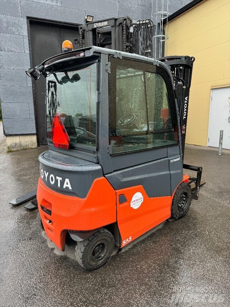 Toyota 9FBMK30T Electric Forklifts