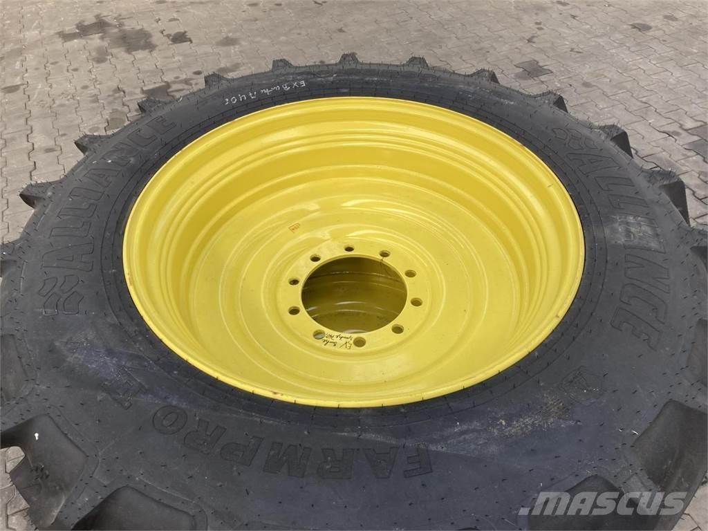 Alliance 420/85R38 Tires, wheels and rims