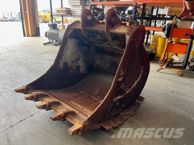 CAT 330 Buckets