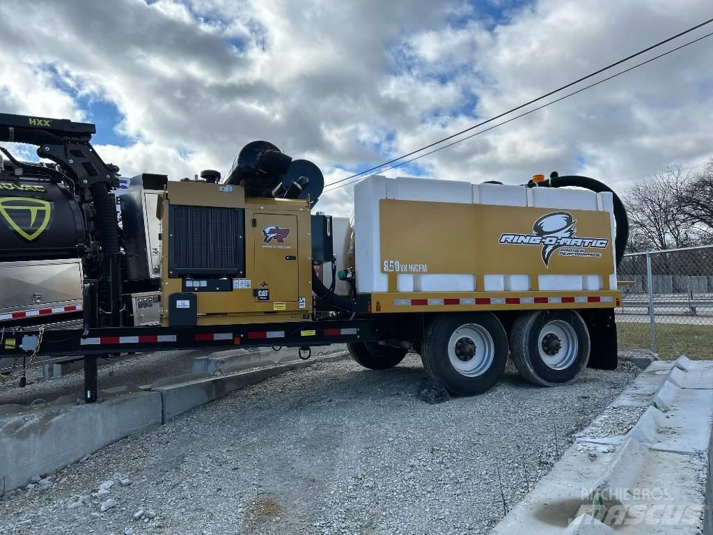  Ring-O-Matic 850 VX Vacuum Trucks