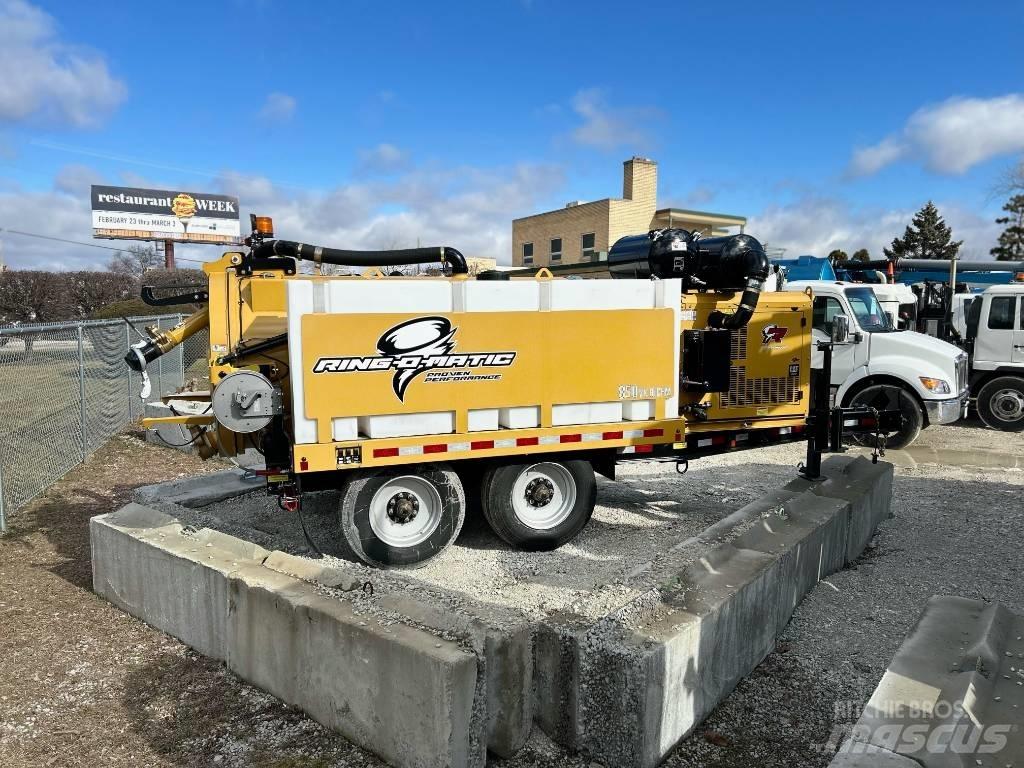  Ring-O-Matic 850 VX Vacuum Trucks
