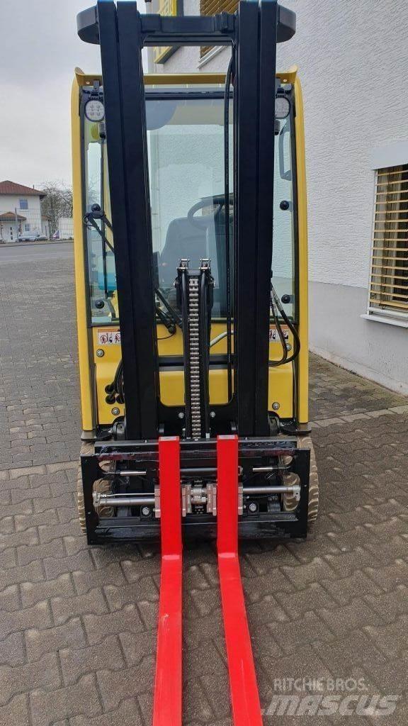 Hyster J1.6XNT Electric Forklifts