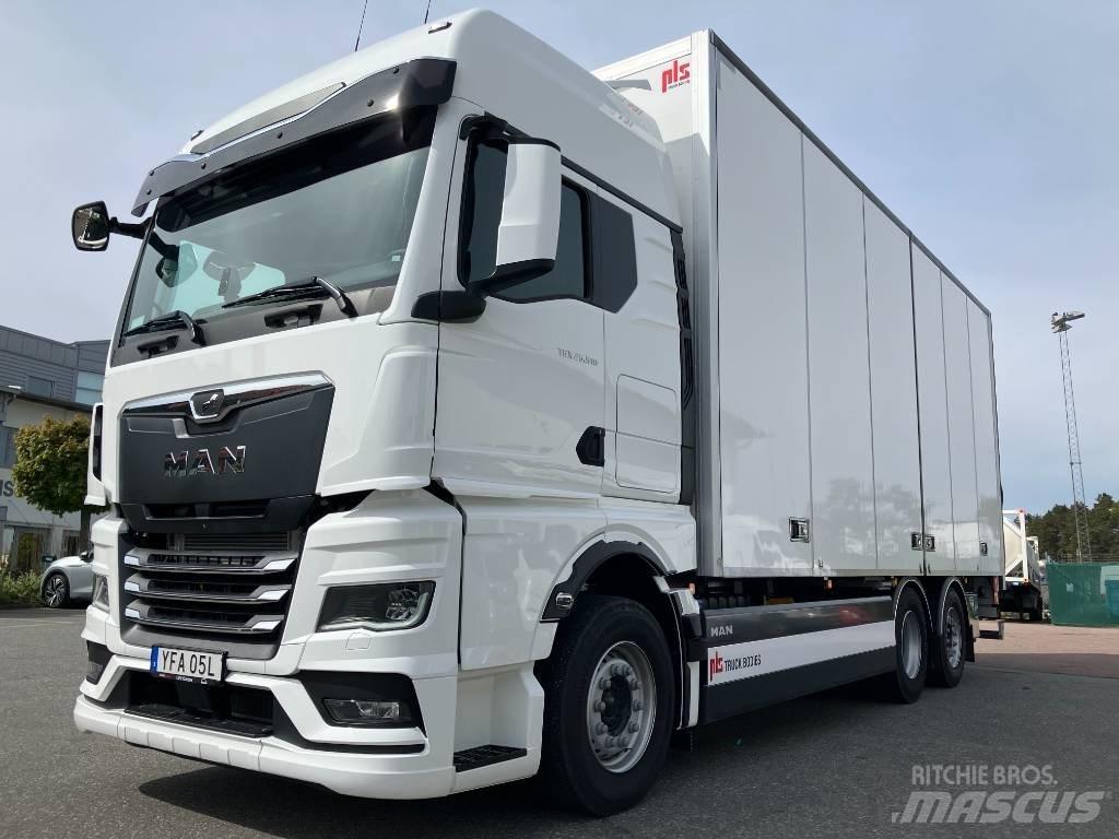 MAN TGX 26.510 Box trucks