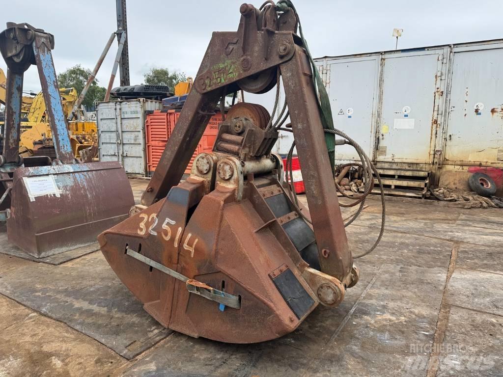 Verachterd grapple Grapples