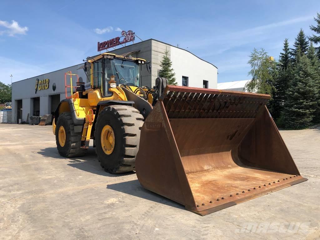Volvo L220H Wheel Loaders