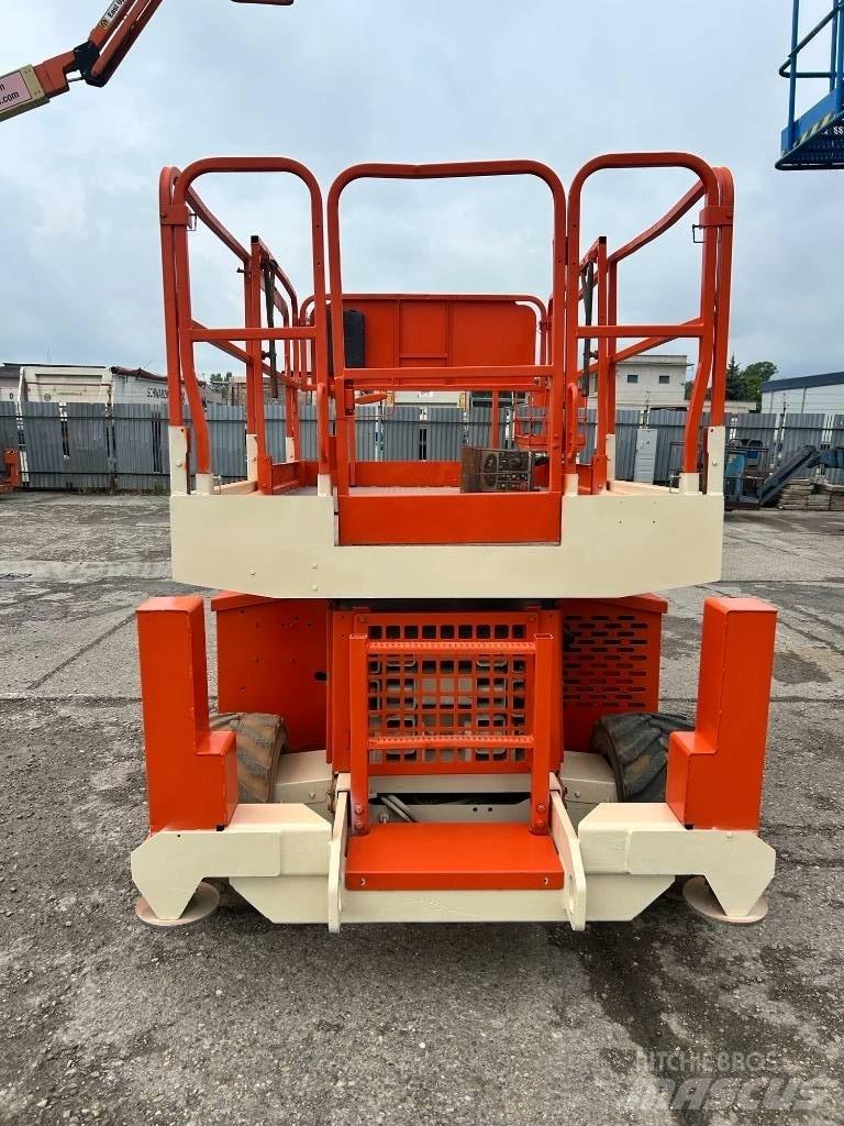 JLG 260 MRT Scissor Lifts