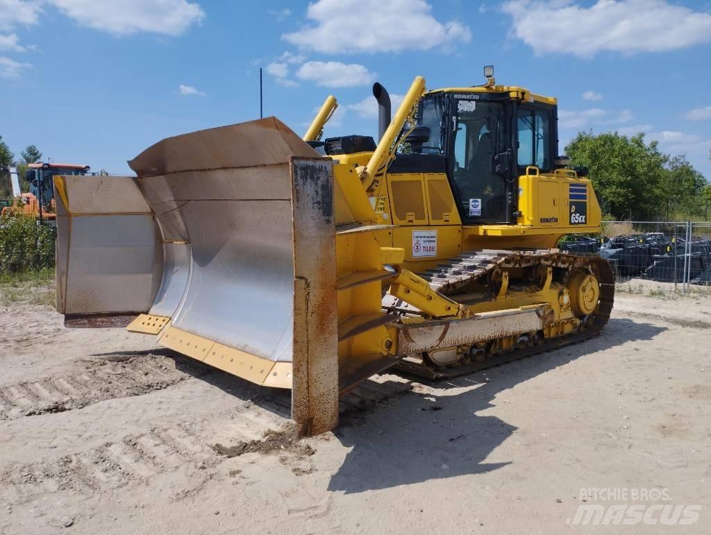 Komatsu D 65 EX-18 Crawler dozers