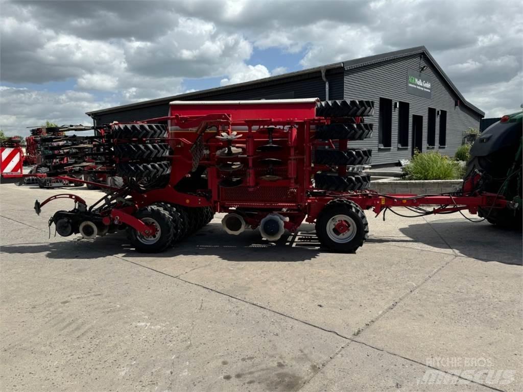 Horsch Pronto 4 DC Farm Drills