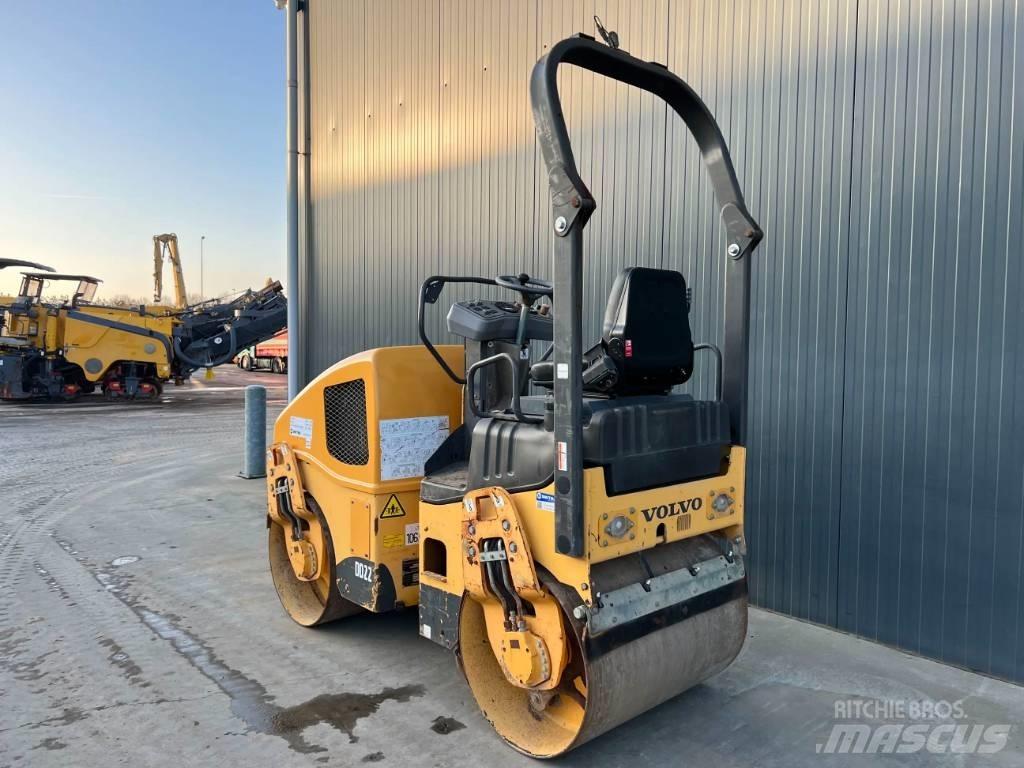 Volvo DD 22 Twin drum rollers