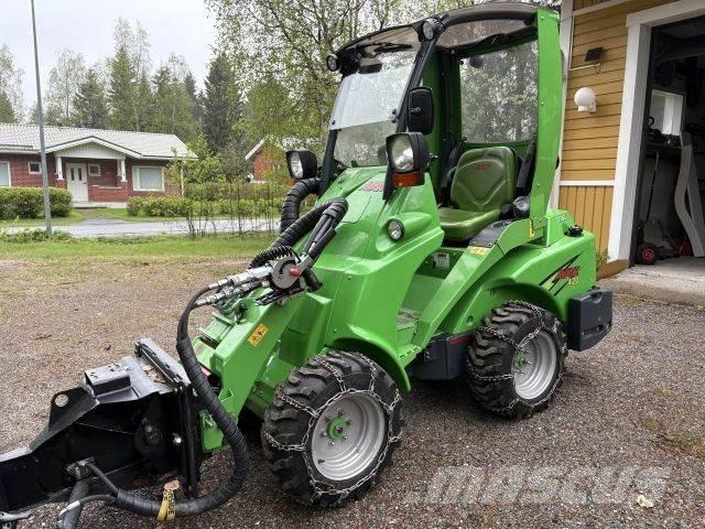 Avant 420 Mini Loader