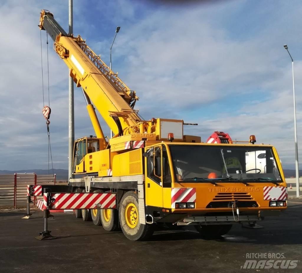 Demag AC 120 Mobile and all terrain cranes
