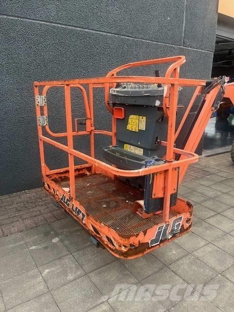 JLG M 450 AJ Articulated boom lifts