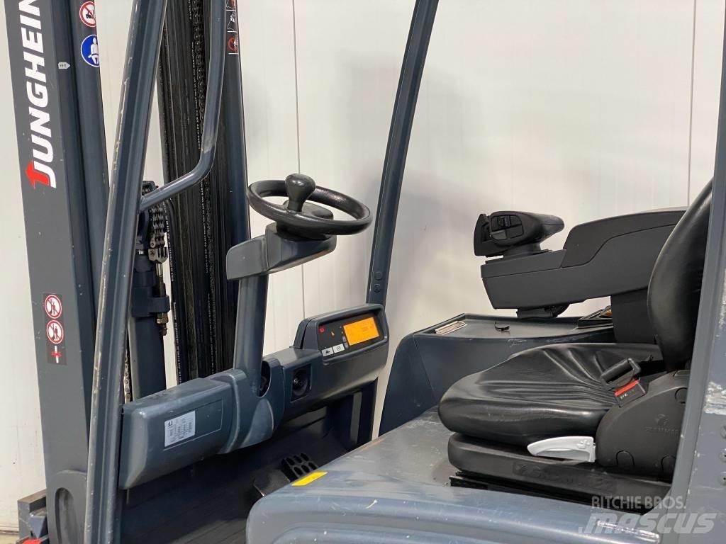 Jungheinrich EFG216k Electric Forklifts