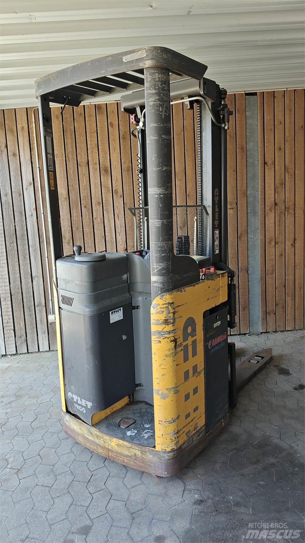 Atlet ASN160E Low lifter with platform