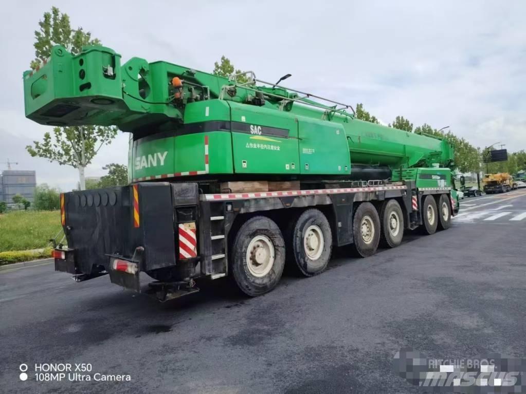 Sany SAC3000 Mobile and all terrain cranes