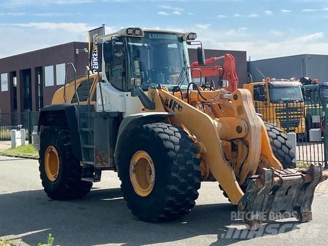 Liebherr L 580 Wheel Loaders
