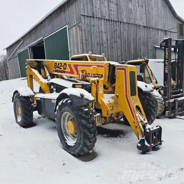Load Lifter 842D Telescopic Handlers