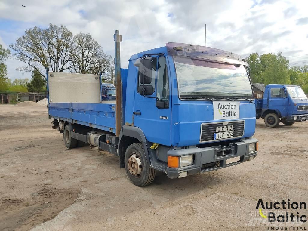 MAN L2000 Flatbed Trucks