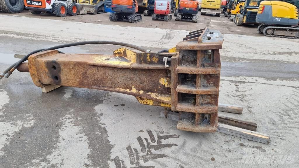 Atlas Copco HB 3000 Hammers / Breakers