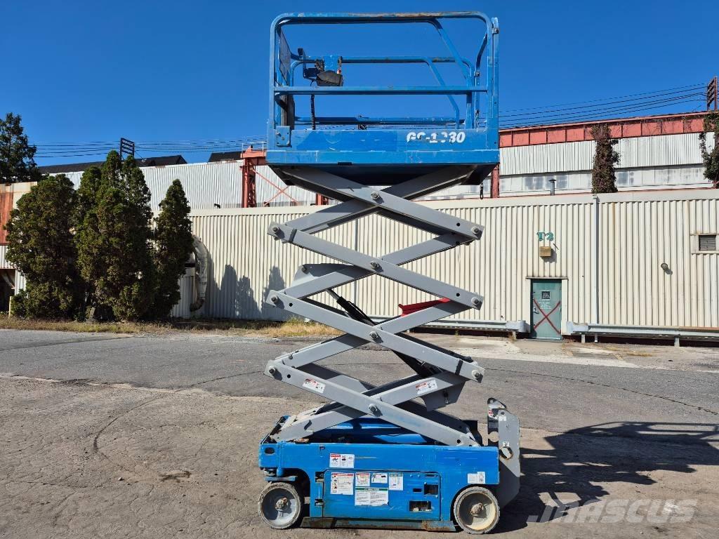 Genie GS 1930 Scissor Lifts