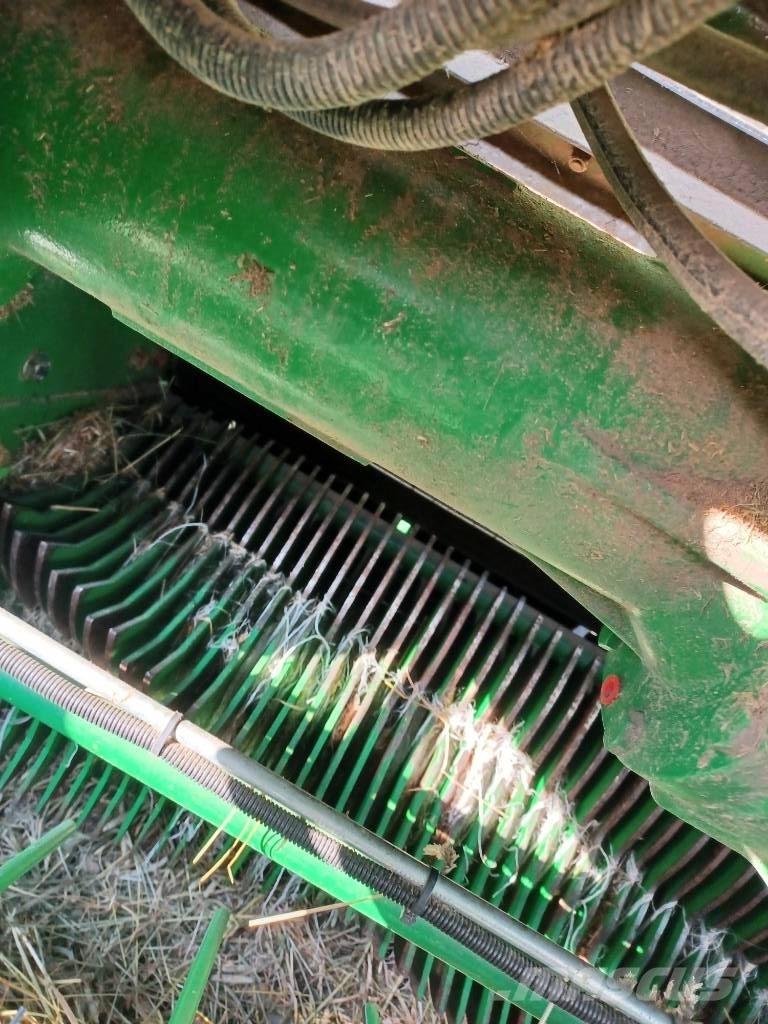 Mc Hale V660 Round Balers