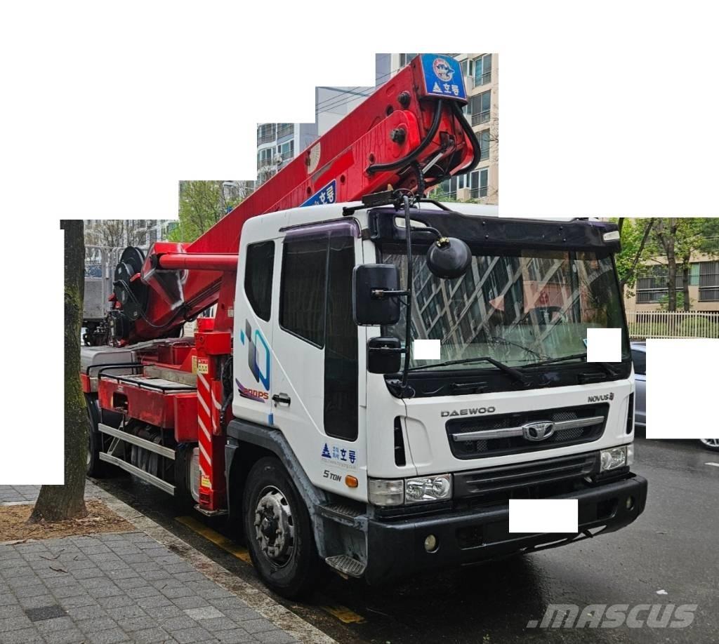 Horyong SKY450 Truck Mounted Aerial Platforms