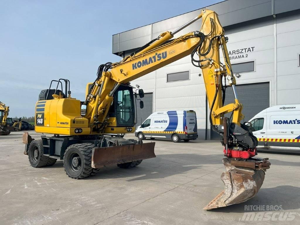 Komatsu PW 148-11 Wheeled Excavators