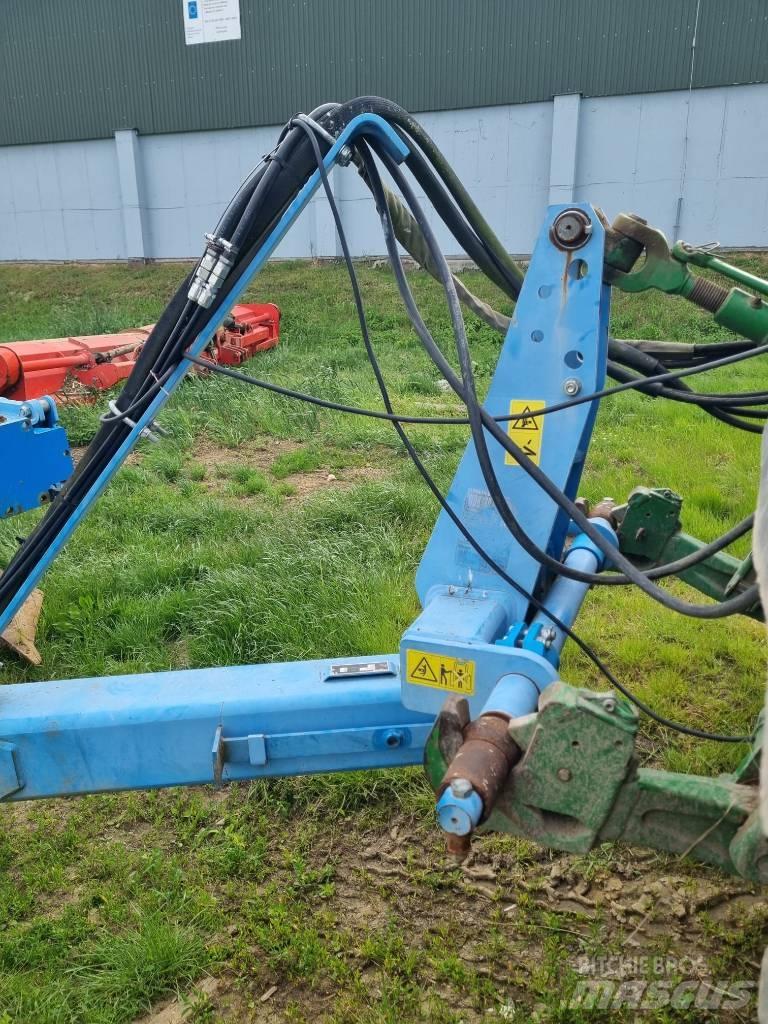 Lemken EuroTitan 10 Reversible ploughs