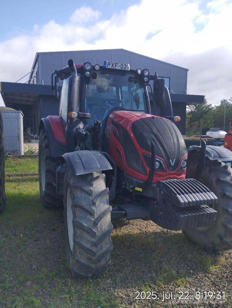 Valtra N154 EA Tractors