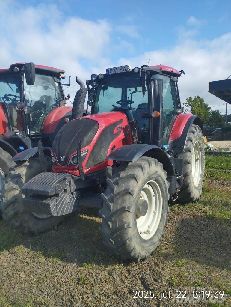Valtra N154 EA Tractors