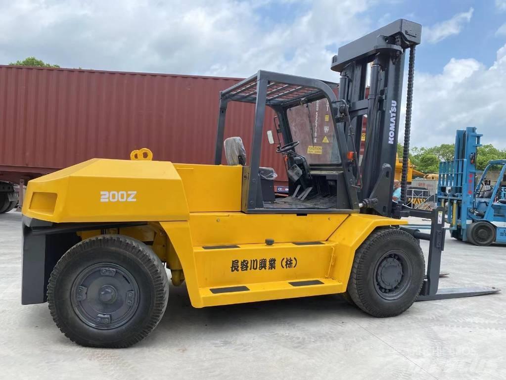 Komatsu FD 160 Diesel Forklifts