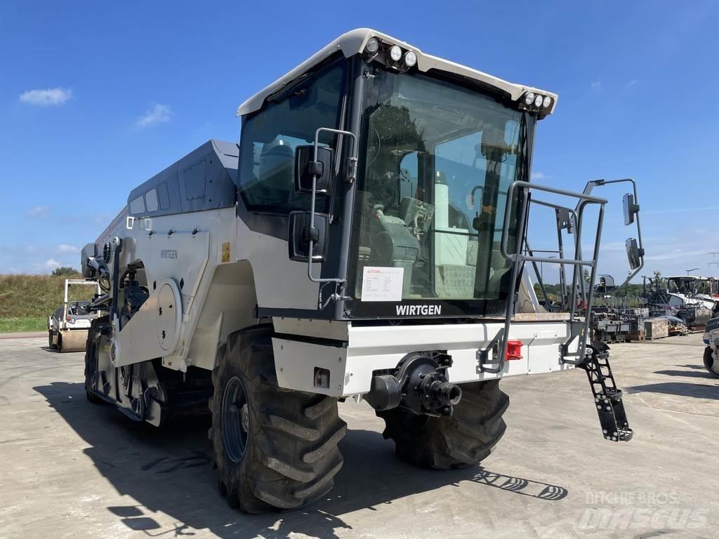 Wirtgen WR 240I Asphalt Recycling Equipment