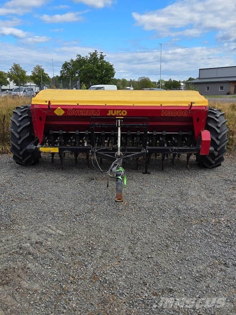 Överum H3000 Farm Drills