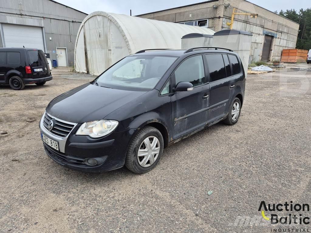 Volkswagen Touran Automobiles / SUVS