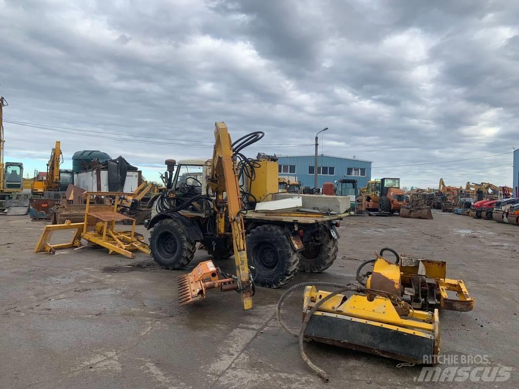 Mercedes-Benz 406A Work Trucks / Municipal