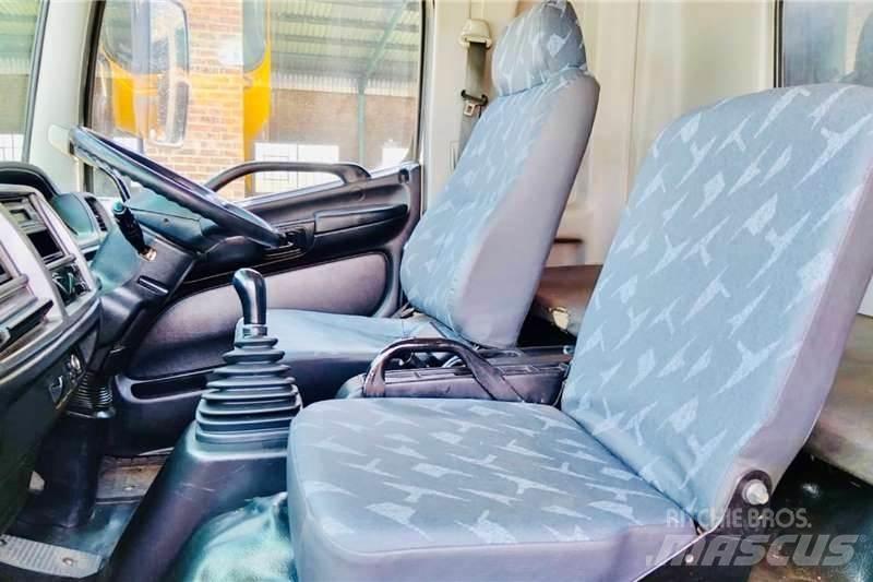 Hino 500 1627 Other Trucks