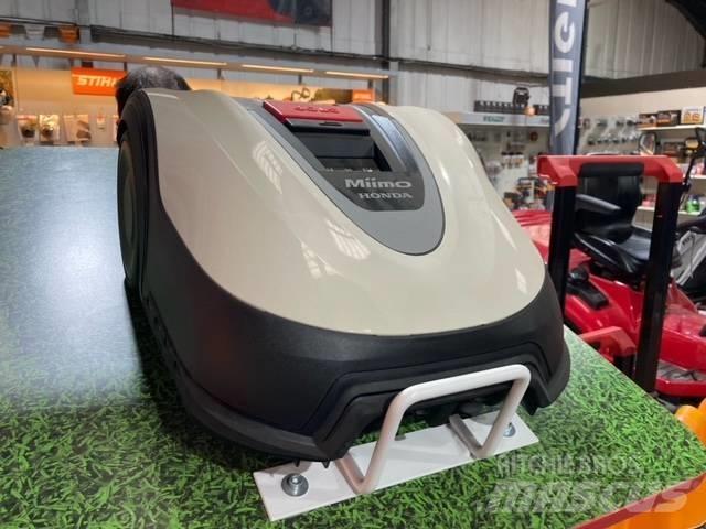 Honda HRM40 BC MIIMO Robot mowers