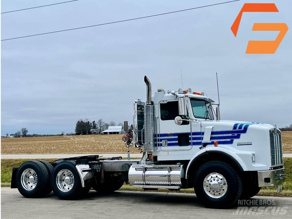 Kenworth T 800 Conventional Trucks / Tractor Trucks